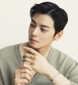 아스트로 멤버